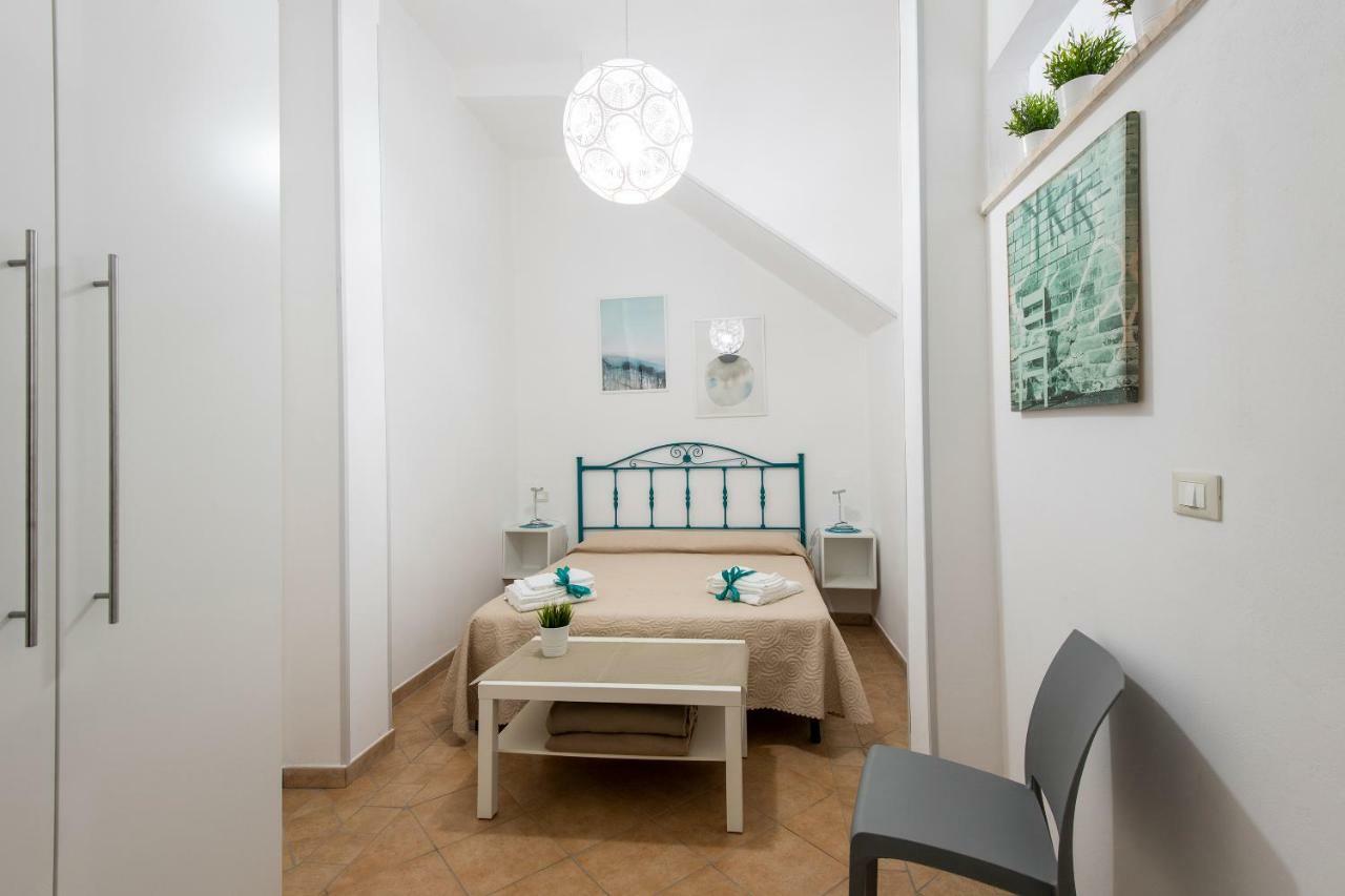 Casa Vacanze Mare Nostrum Кастеламаре дел Голфо Екстериор снимка